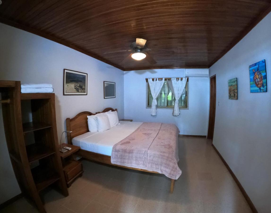 Casa Cecilia Beach Front Playa Santa Teresa  Екстер'єр фото